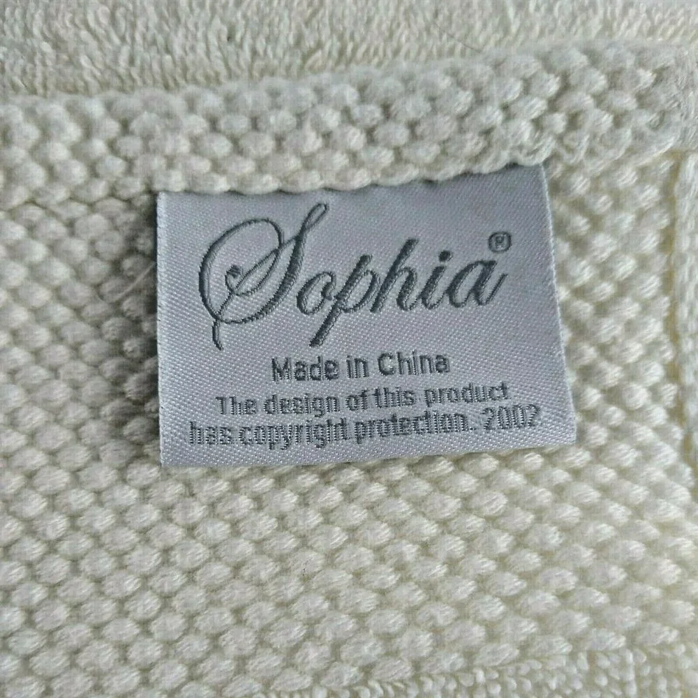 Vintage Embroidered Bath Cloths Towels Woven Sophia White Flowers Y2K Set of 2